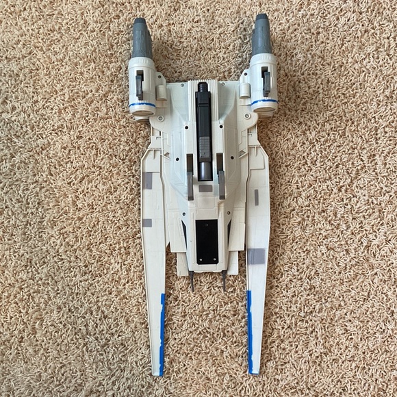 DISNEY STAR WARS ROGUE ONE REBEL U-WING FIGHTER SHIP AND CAPTAIN - Picture 5 of 6